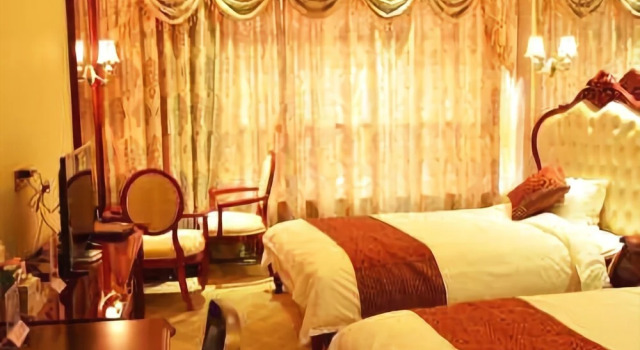 Xinlong Hotel