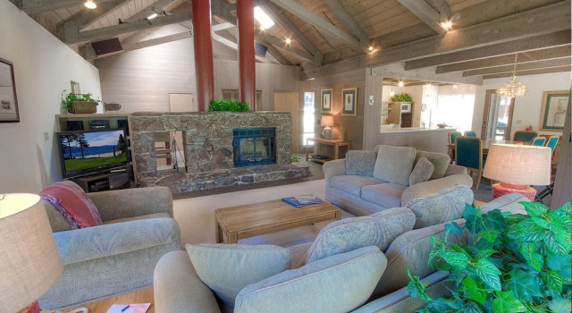 Tumbleweed Pines by Lake Tahoe Accommodations