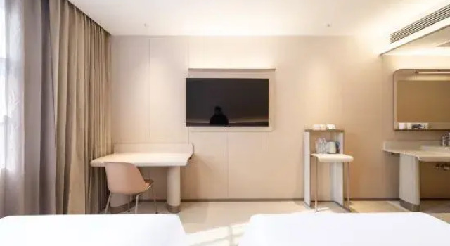 HanTing Hotel (Nanjing Pukou Railway Institute)