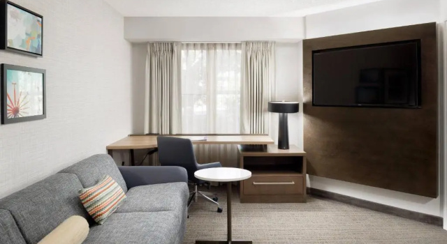 Двухместный люкс c 1 комнатой Pleasanton Marriott