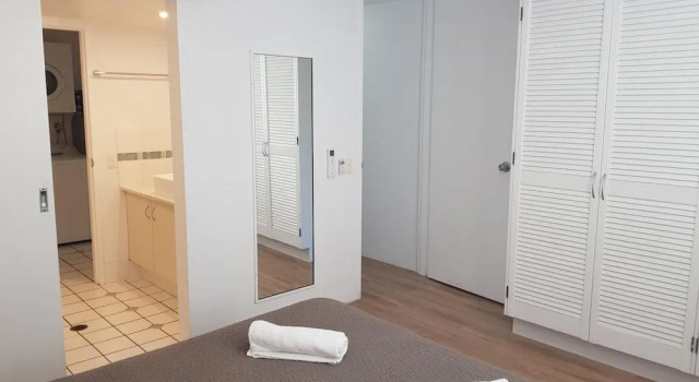 Casablanca Beachfront Apartments, Prenota Appartamento Hotel a Queensland con piscina, Piscina