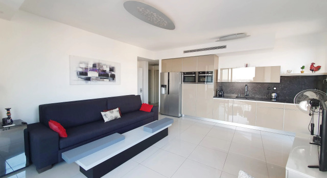 Apartment Emeraude | 2BR | Tel Aviv | Florentin | Ma'on St | #TL16, Забронировать Апартаменты/квартира Тель-Авив Тель-Авивский округ, рядом с Independence Hall Museum
