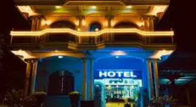 Lucky Hotel