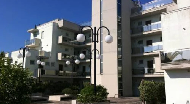 Residence Brezza di Mare, Забронировать Отель Отели Побережья Марок 3 звезды, 3*