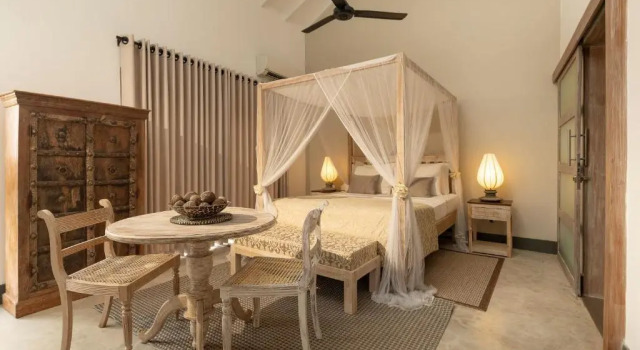 Люкс Deluxe Arahtis Lake Villa