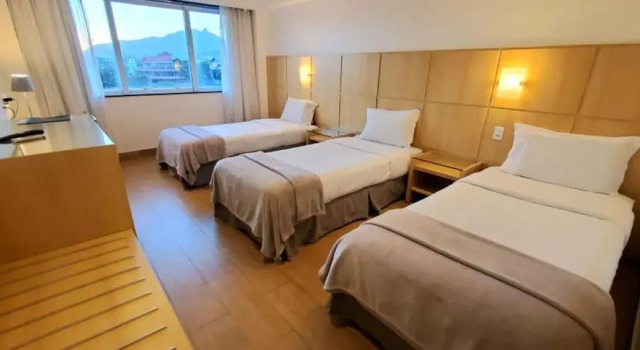 Трёхместный номер Standard с видом на город Atlantico Sul Hotel