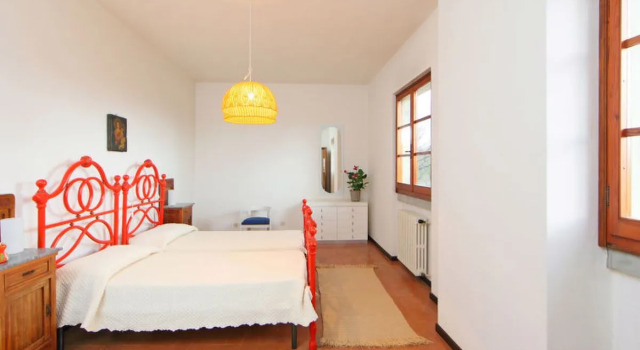 Montebello 33097, Réserver Hôtel Hôtels à Citerna avec parking, Parking
