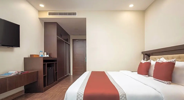 Номер Deluxe HM Grand Central Hotel