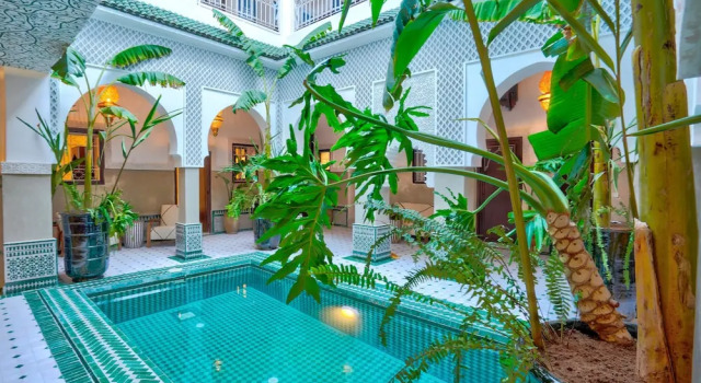 Zwen Zwen Boutique Hotel Rooftop & Spa