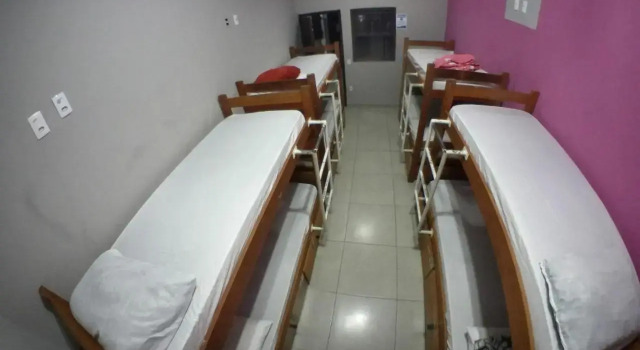 Koze Hostel, Забронировать Хостел Хостелы Флорианополиса, рядом с Conceição Pond, Хостел