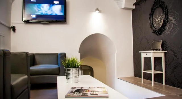 4Rooms, Prenota Hotel Hotel a Stiria con parcheggio, Parcheggio
