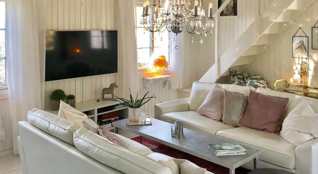 10 person holiday home in KLÖVEDAL, Book Hotel  