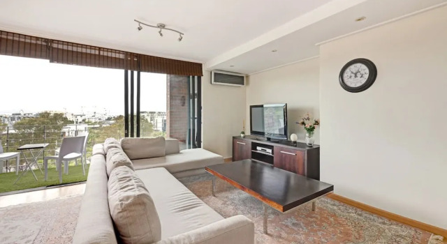 Two Bed Spacious 6th Floor Ocean Views, Забронировать Апартаменты/квартира Отели Cape Peninsula с парковкой, Парковка