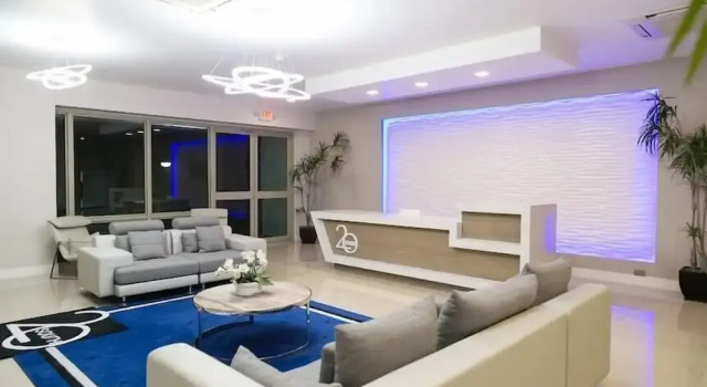 Apartment with roof top pool, Prenota Appartamento Kingston Giamaica