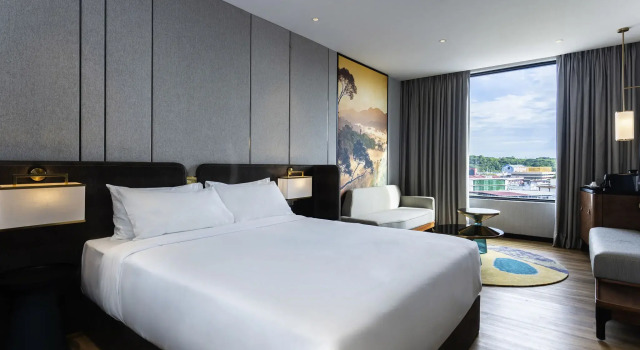 Полулюкс Mercure Miri City Centre