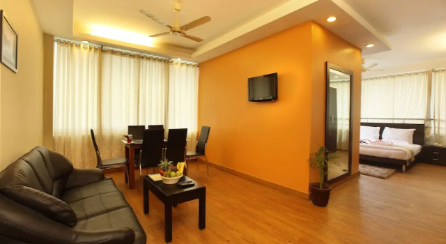 Люкс Premium c 1 комнатой Grand Plaza