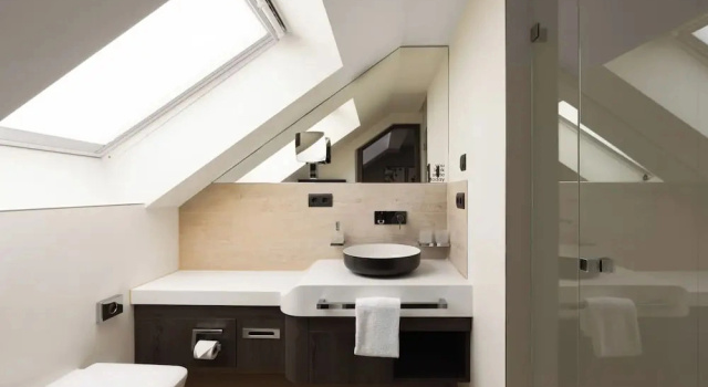 Двухместный люкс Comfort Limehome Düsseldorf Pionierstraße