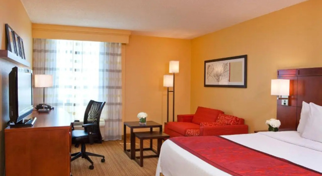 Номер Standard Hotel Pentagon South