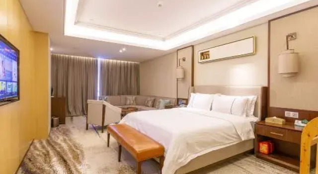Suite Tianhe Hotel