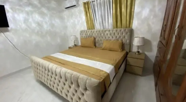 Апартаменты Enjoy Huge 4 Bedrooms, and 3 Bathrooms, 8 new Apartments