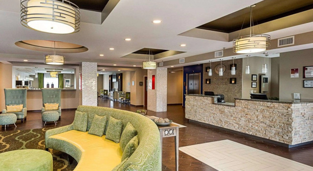 Comfort Suites Gonzales, Boek Hotel Hotels in Missouri met zwembad, Zwembad