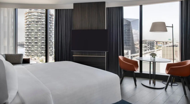 Двухместный клубный номер Standard Melbourne Marriott Hotel Docklands