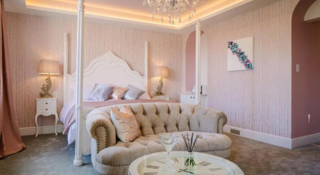 Deluxe Sviitti Absoluxe Suites