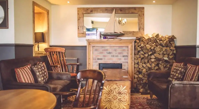 The George Inn, Rezervați Pensiune Barton-upon-Humber Lincolnshire