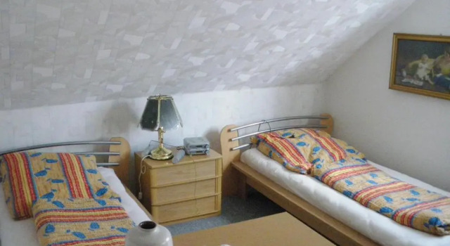 Wohnung Ruhland, Prenota Hotel Hotel a Garz con parcheggio, Parcheggio