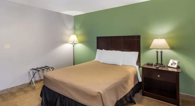 Номер Deluxe The Riverstone Inn