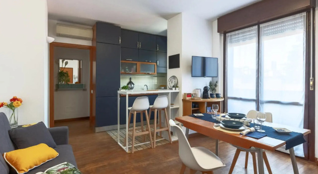 Casa di Adele, bilocale con wifi e smart tv, Prenota Hotel Monza Lombardia