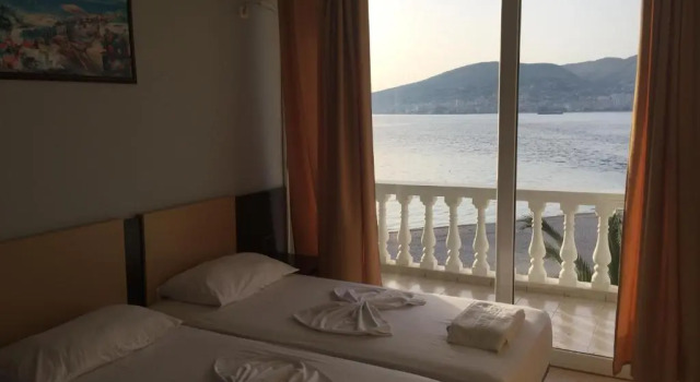 Двухместный номер Standard с балконом и с видом на море Hotel Dodona