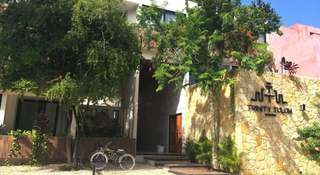2 Br Apt. with Private Plunge Pool plus 2 other Common Pools, for up to 8 sleeps, Prenota Appartamento Zama 