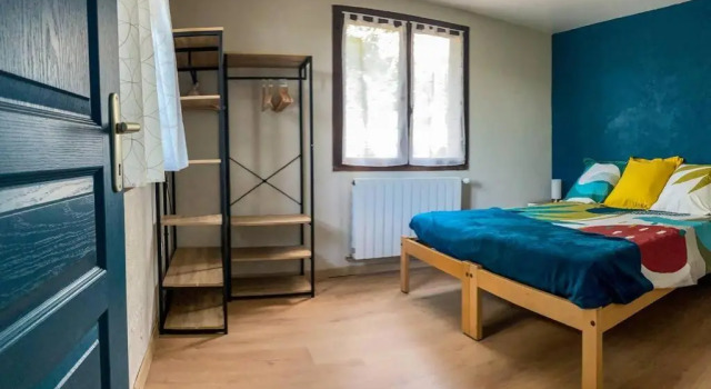 maison à Joyeuse sud Ardèche, Забронировать Апартаменты/квартира Жуайёз Ardèche, рядом с Le Petit Rocher
