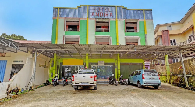 SPOT ON 92208 Hotel Andira Syariah