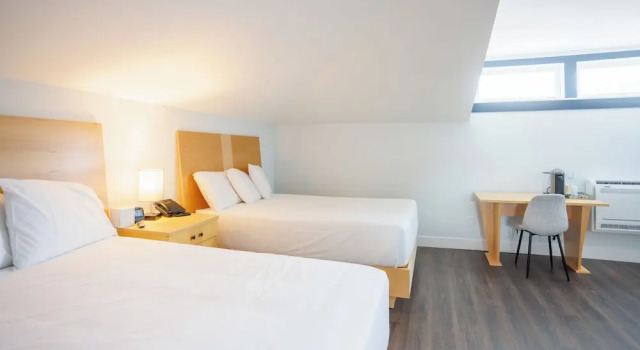Двухместный номер Comfort Hotel Callista