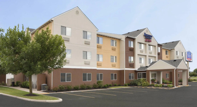 Fairfield Inn by Marriott Findlay, Book Hotel Hoteller i Findlay med morgenmad, Morgenmad