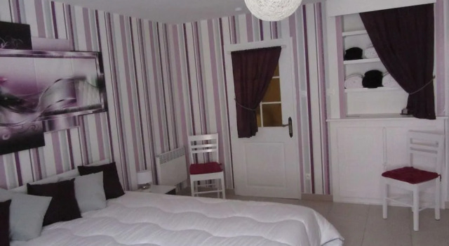 Chambre D'Hotes Les Glycines, Reservar Hotel Choloy-Menillot Lorena