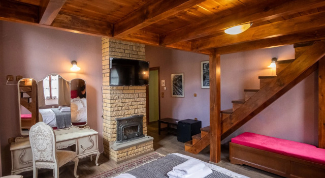 Люкс Deluxe The Old School Boutique Hotel