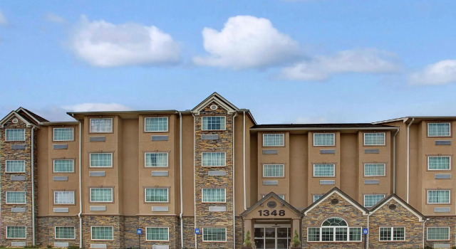 Шестиместный люкс Microtel Inn & Suites - Cartersville