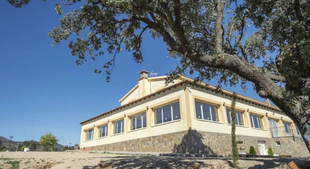 Finca Encinar de las Flores, Забронировать Дом для отпуска Лос-Навалусильос Cabañeros