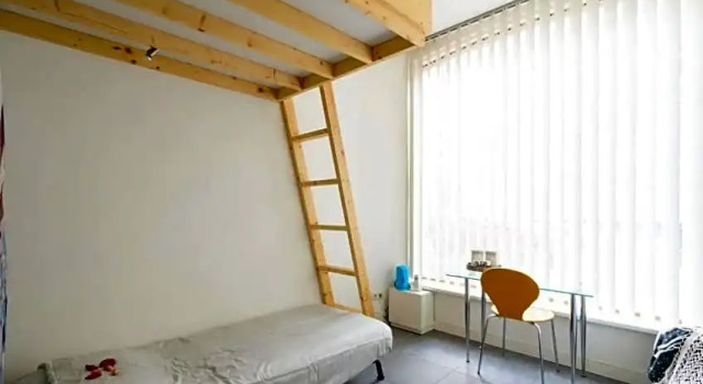 Marijkes guestroom, Забронировать Отель Отели Амстердама с парковкой, рядом с International Institute of Social History, Парковка