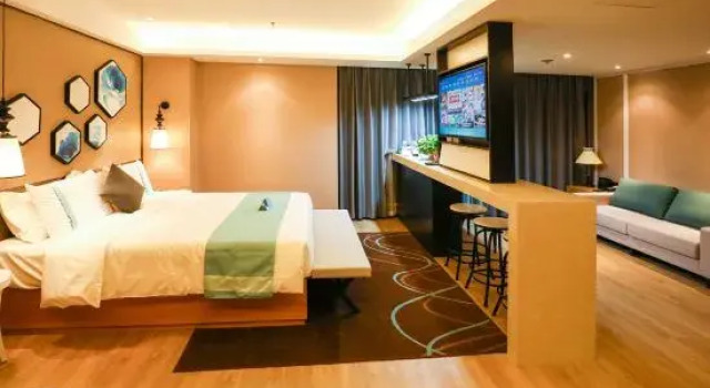 Люкс Deluxe Xi'an Hotel (Jinan Zhangqiu Diaozhen)