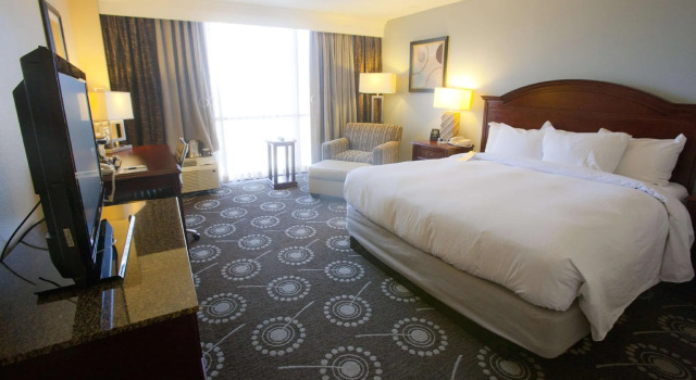 Двухместный номер Standard Wyndham Midland Downtown