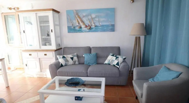 Appartement Le Grau-du-Roi, 2 pièces, 4 personnes - FR-1-307-158, Book Apartment Hotels in Camargue with a Pool, Swimming Pool