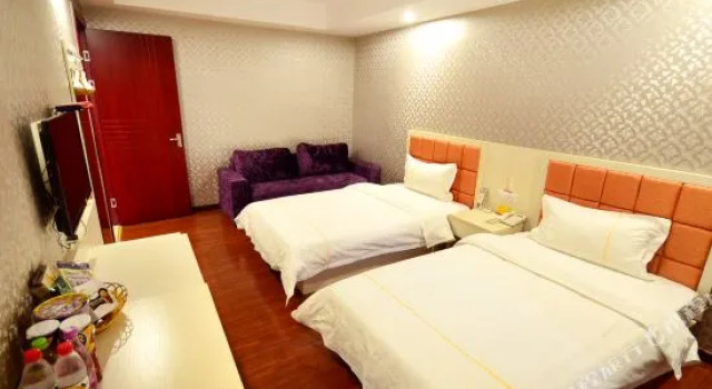 V8 E-games Hotel, Prenota Hotel Xiaogan Hubei