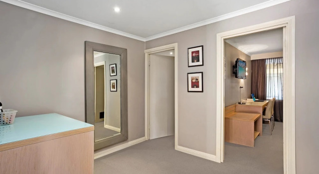 Номер Premier Best Western Sanctuary Inn