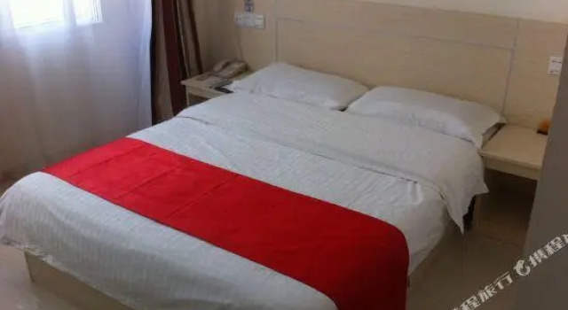 Thank You Inn Fengcheng Zhenxing Street, Prenota Hotel Fengcheng Liaoning