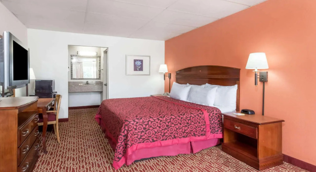 Двухместный номер Standard Days Inn by Wyndham Fredericksburg North