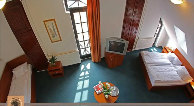 Трёхместный номер Standard Hotel Főnix